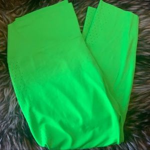 Buffbunny Lime Leggings NEW without tag